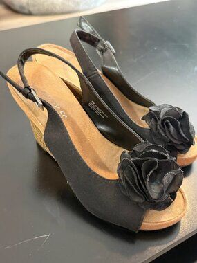 Aerosols women’s wedge heels